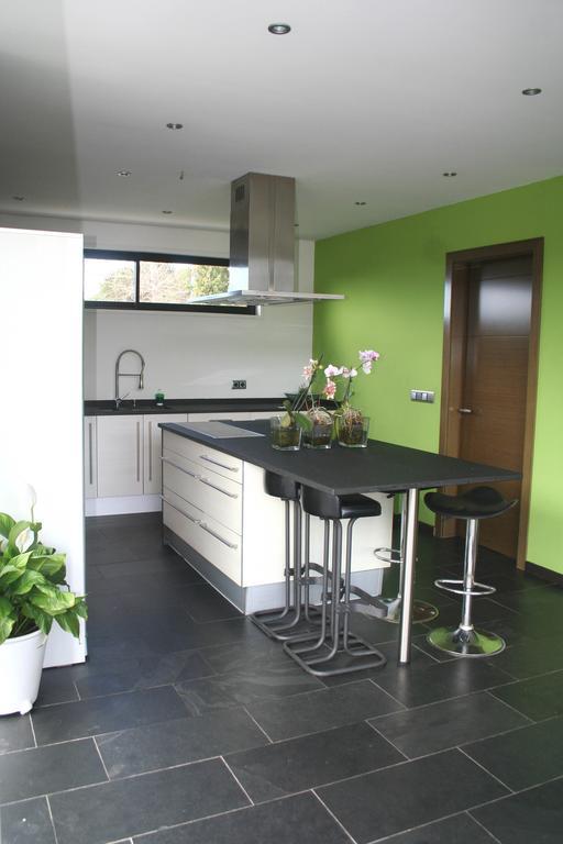 ヴァルロマネス Casa Ceca De La Playa Y Barcelona, Con Piscina Climatizada Y Jacuzziヴィラ 部屋 写真