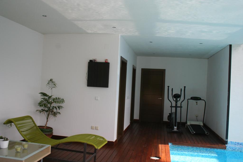ヴァルロマネス Casa Ceca De La Playa Y Barcelona, Con Piscina Climatizada Y Jacuzziヴィラ 部屋 写真
